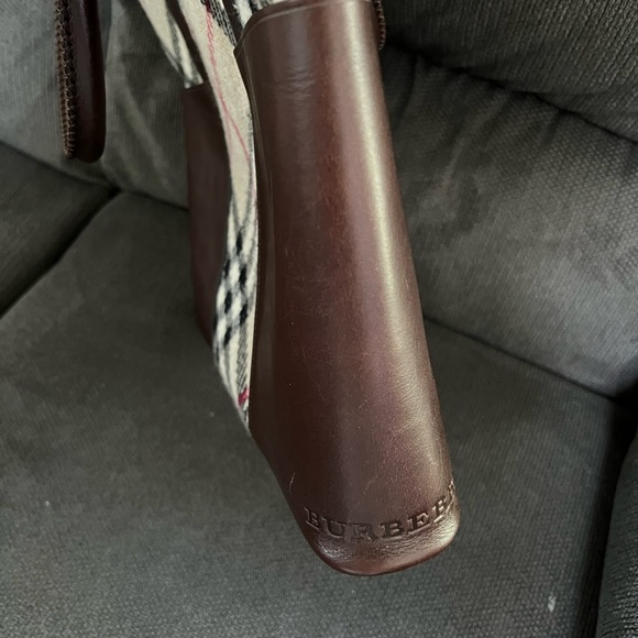 Burberry tote - Picture 7 of 9